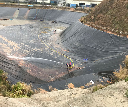 南区废水池清理