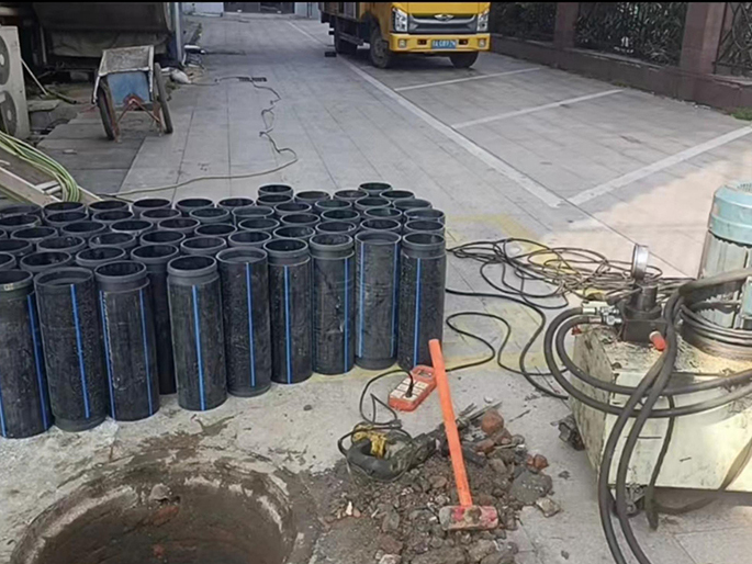 南区PE置换管厂家 DN315置换管 非开挖管短管置换